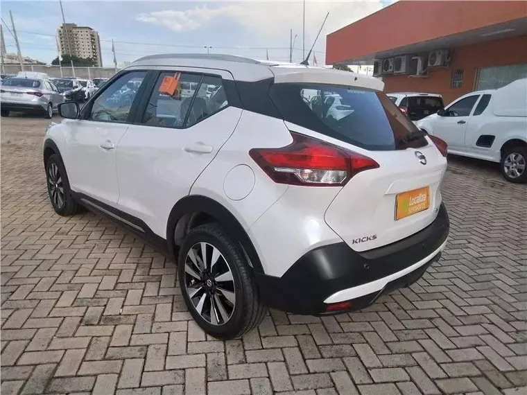 Nissan Kicks Branco 5