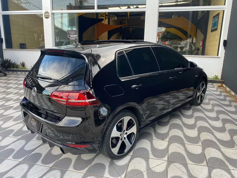 Volkswagen Golf Preto 2