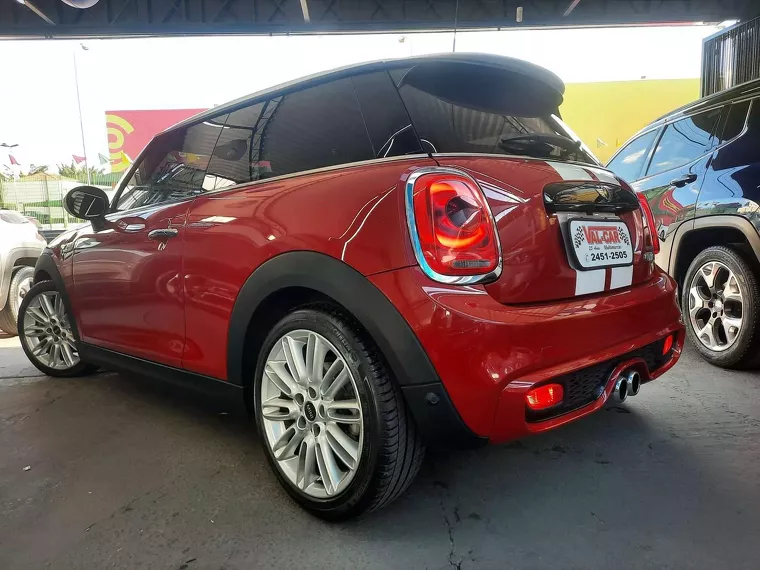 Mini Cooper Vermelho 1