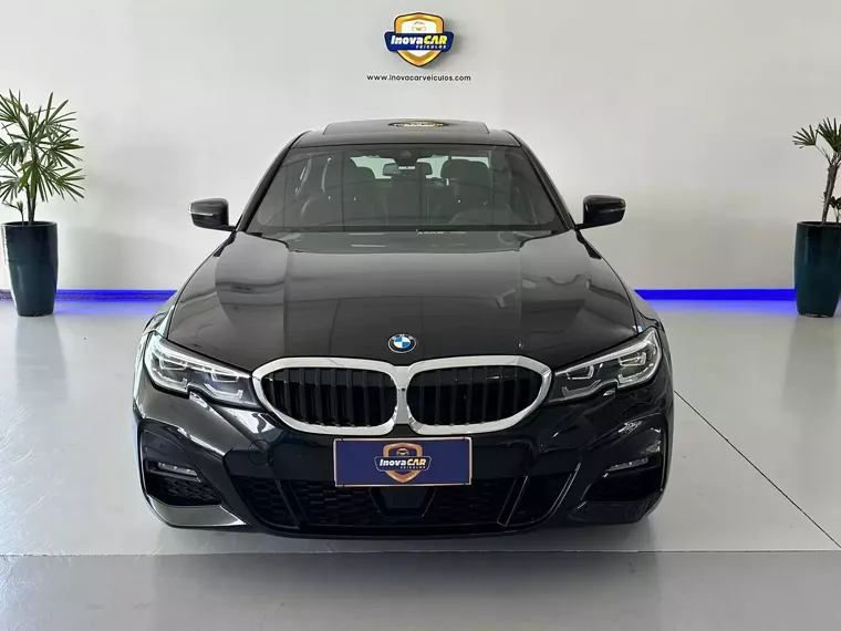 BMW 320i Preto 8