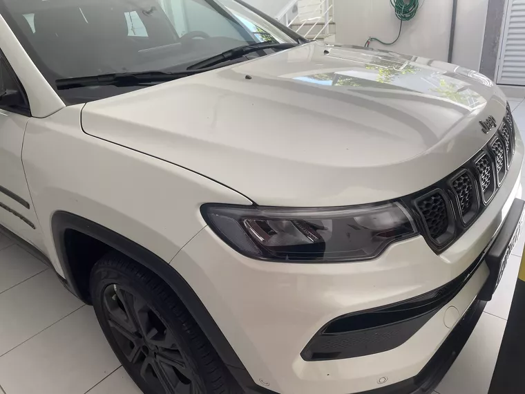 Jeep Compass Branco 10