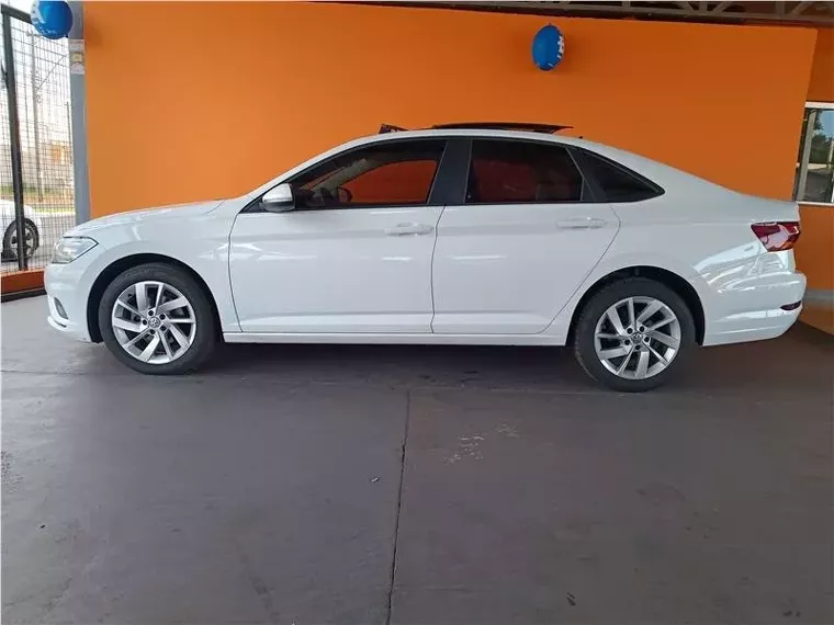 Volkswagen Jetta Branco 4