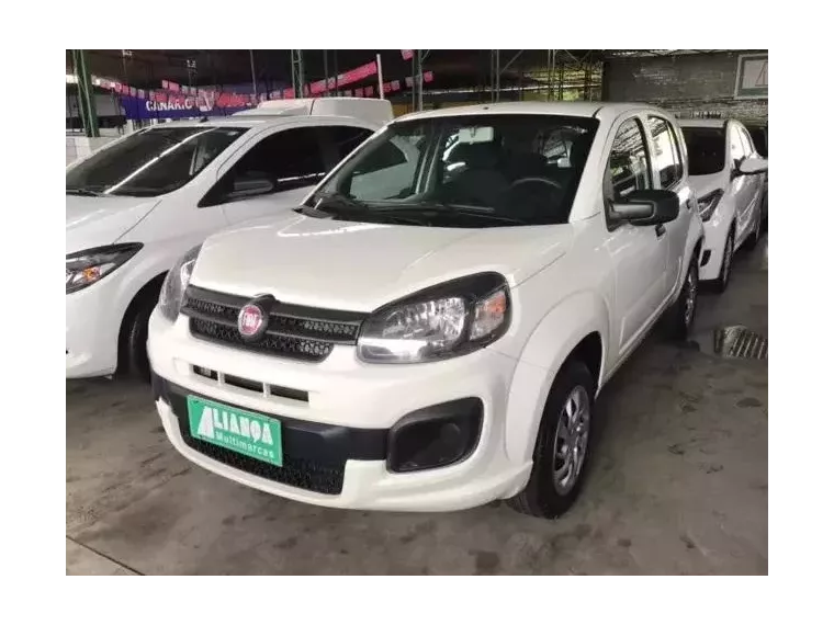 Fiat Uno Branco 1