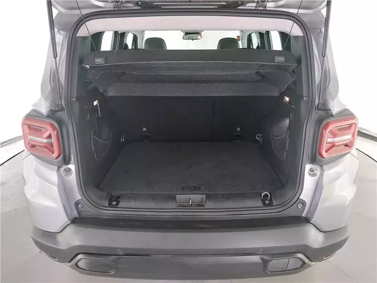 Jeep Renegade Prata 13