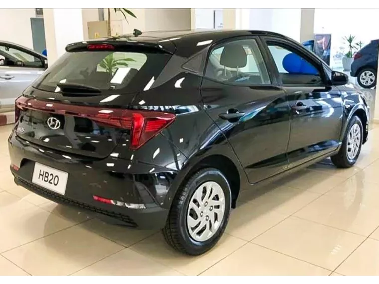 Hyundai HB20 Preto 9