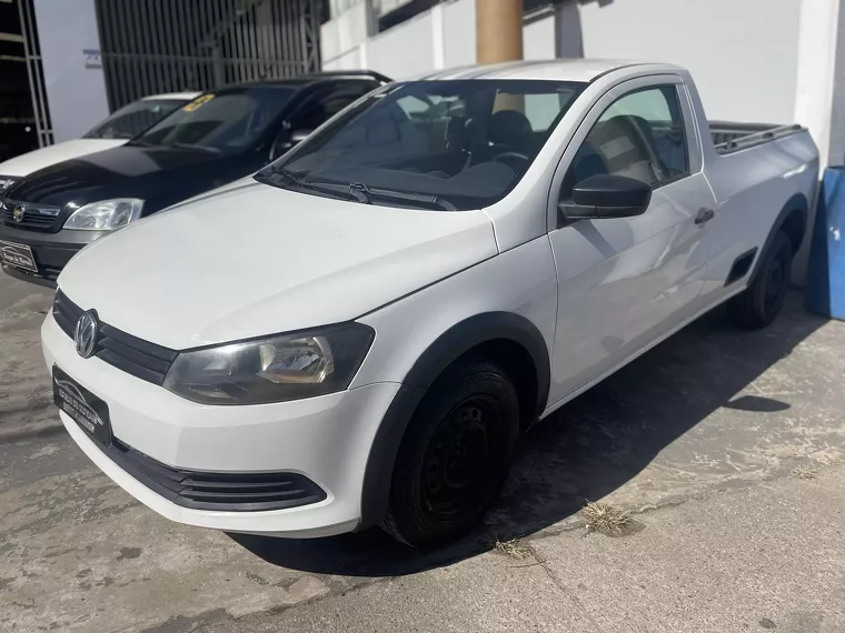 Volkswagen Saveiro Branco 5