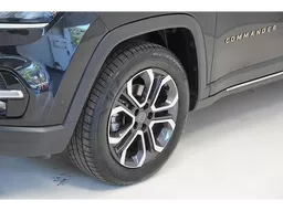 Jeep Commander
