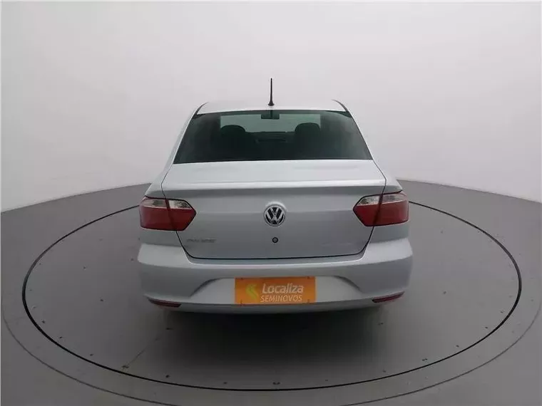 Volkswagen Voyage Prata 18