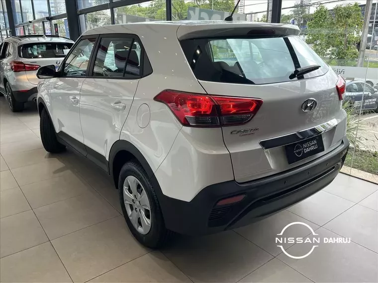 Hyundai Creta Branco 10