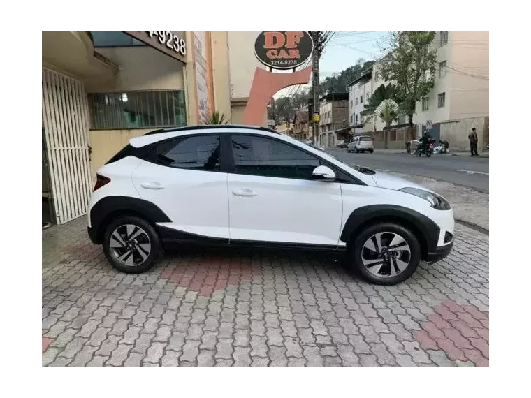 Hyundai HB20X Branco 2