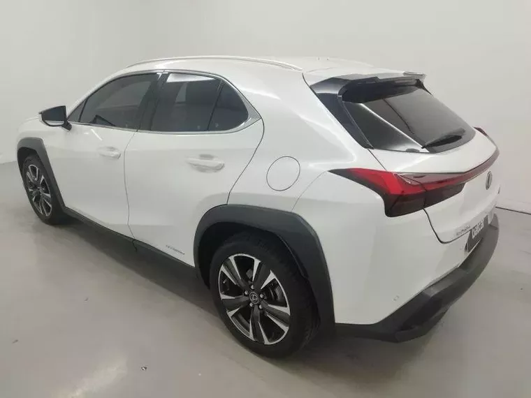 Lexus UX 250H Branco 2