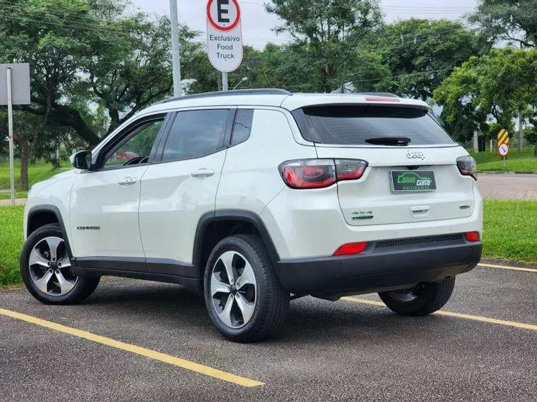 Jeep Compass Branco 18