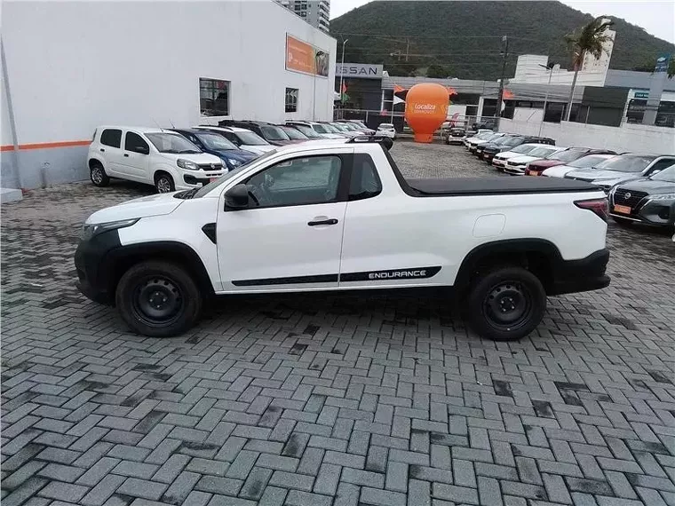 Fiat Strada Branco 4