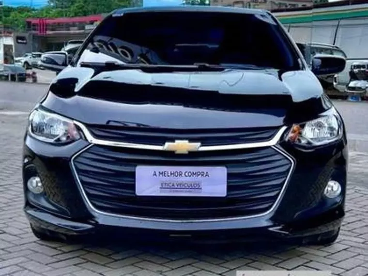 Chevrolet Onix Preto 2