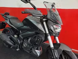Bajaj Dominar
