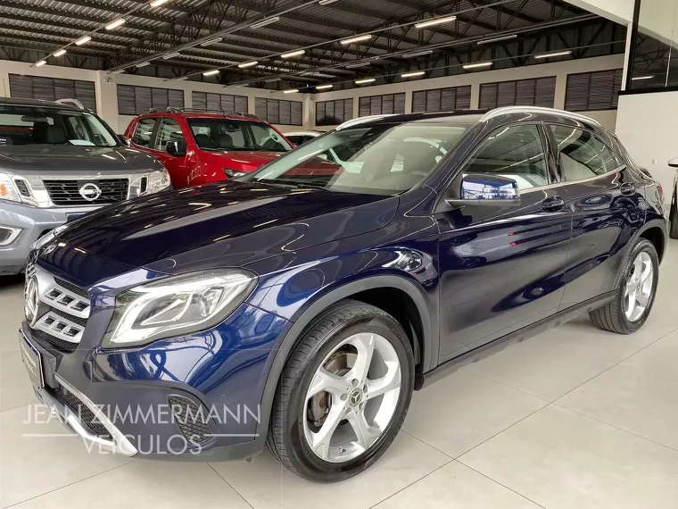 Mercedes-benz GLA 200 Azul 16