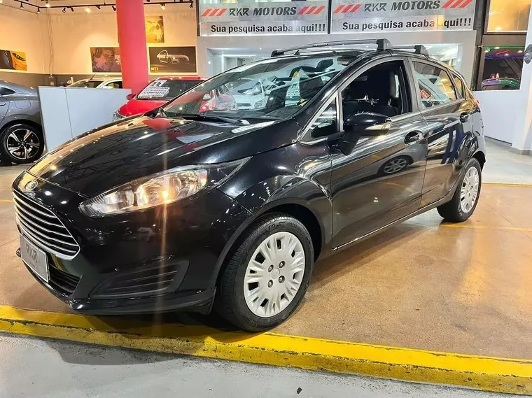 Ford Fiesta Preto 5