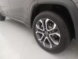 Jeep Commander