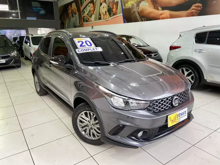 Fiat Argo Cinza 2