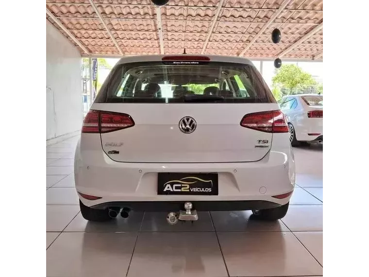 Volkswagen Golf Branco 6