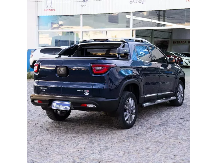 Fiat Toro Azul 10