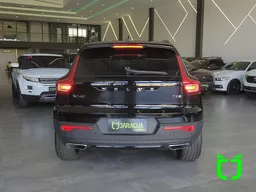 XC40