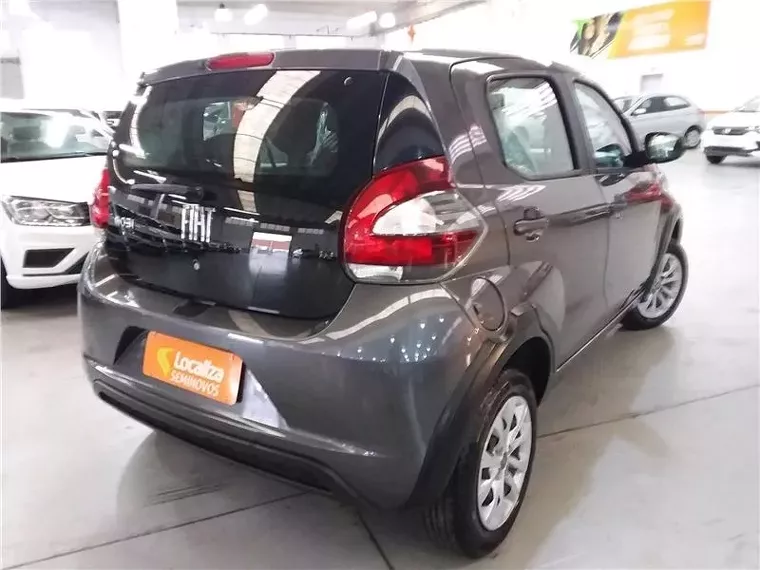 Fiat Mobi Prata 14