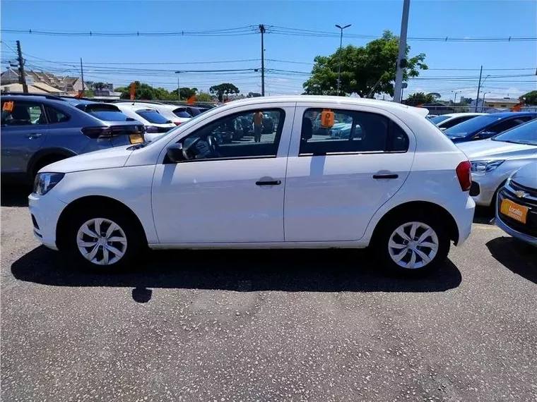 Volkswagen Gol Branco 18