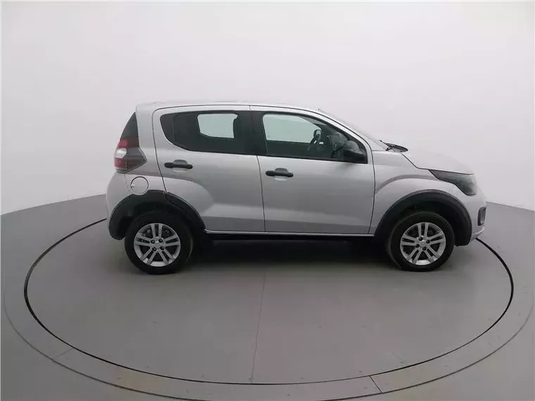 Fiat Mobi Prata 4