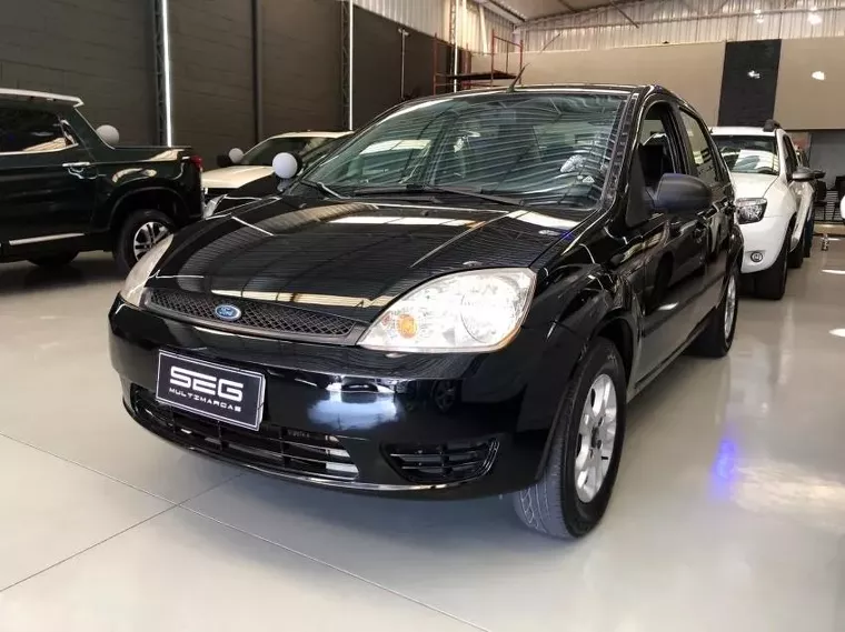 Ford Fiesta Preto 1