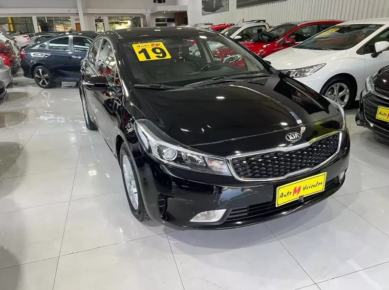 KIA Cerato Preto 1