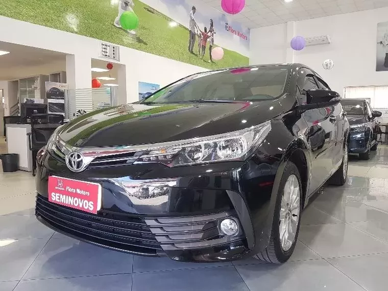 Toyota Corolla Preto 13