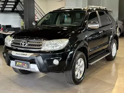 Toyota Hilux SW4