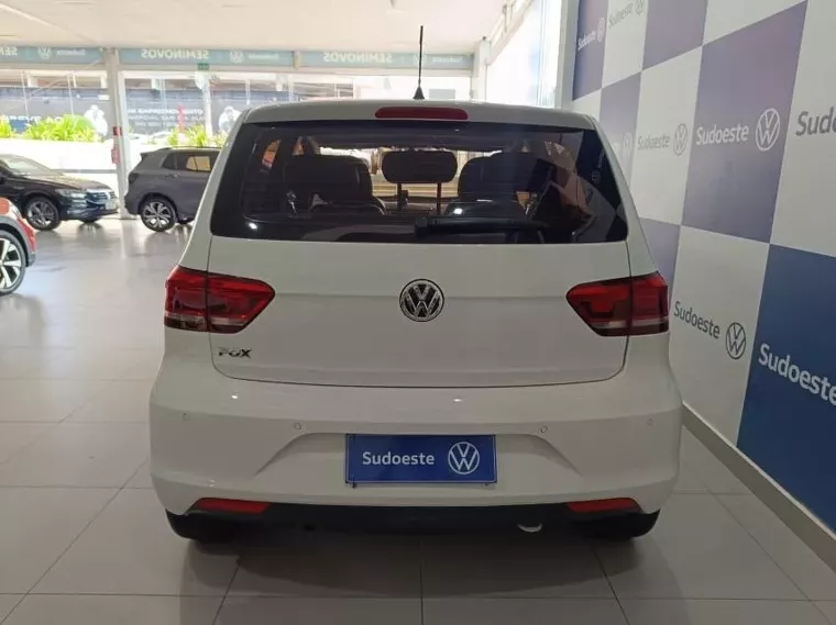 Volkswagen Fox Branco 2