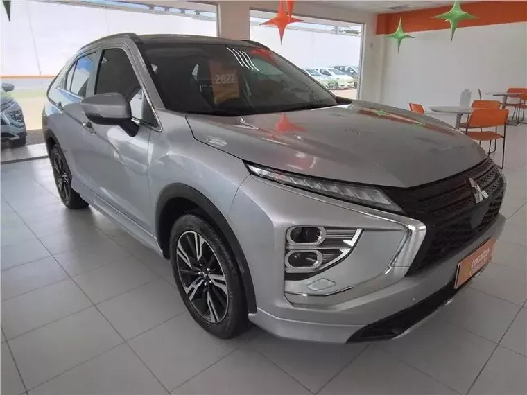 Mitsubishi Eclipse Cross Prata 10