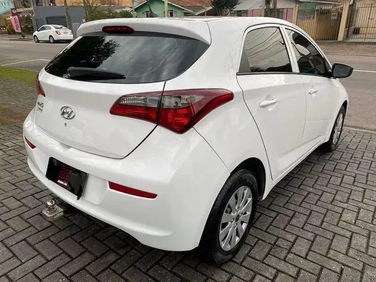 Hyundai HB20 Branco 8