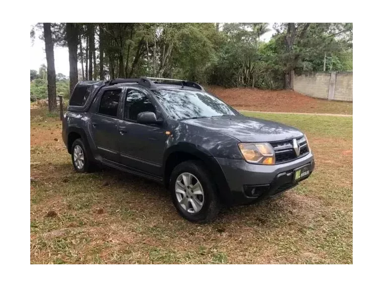 Renault Duster Cinza 9