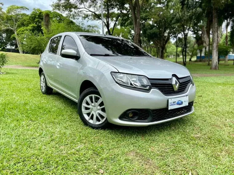 Renault Sandero Prata 7