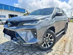 Toyota Hilux SW4