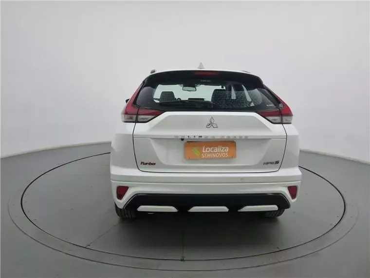 Mitsubishi Eclipse Cross Branco 4