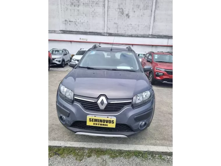 Renault Sandero Cinza 4