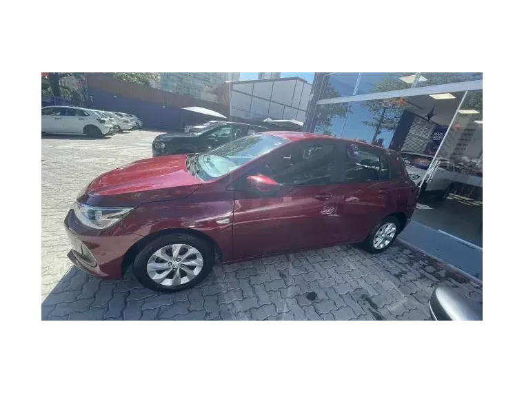 Chevrolet Onix Vermelho 4