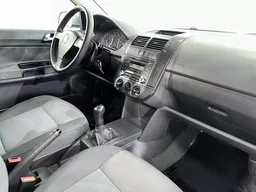 Volkswagen Polo Sedan