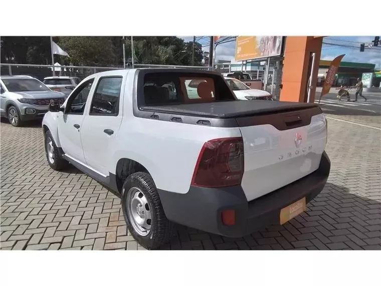 Renault Duster Oroch Branco 8