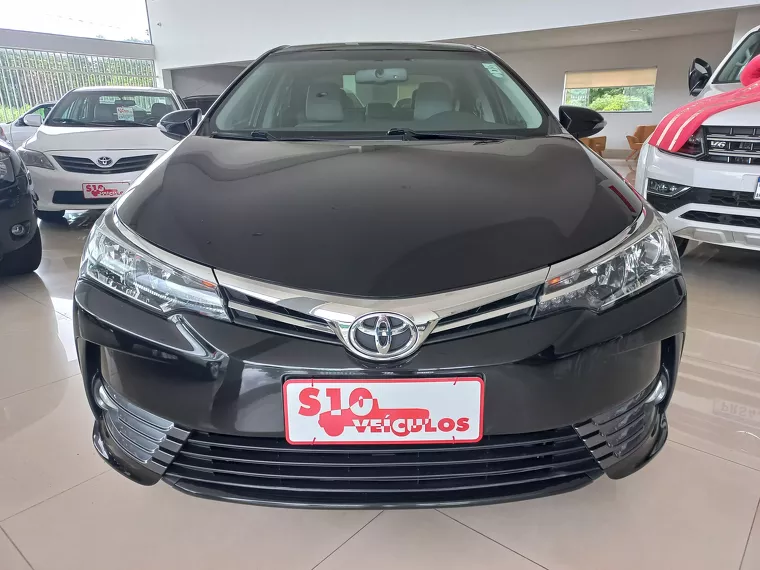 Toyota Corolla Preto 4