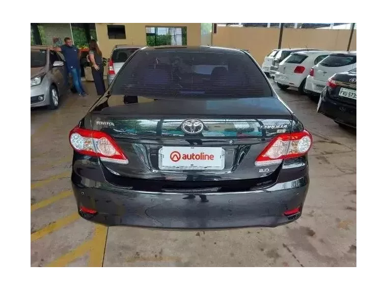 Toyota Corolla Preto 9