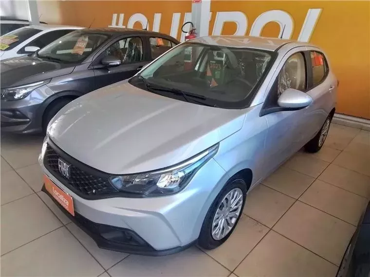 Fiat Argo Prata 1