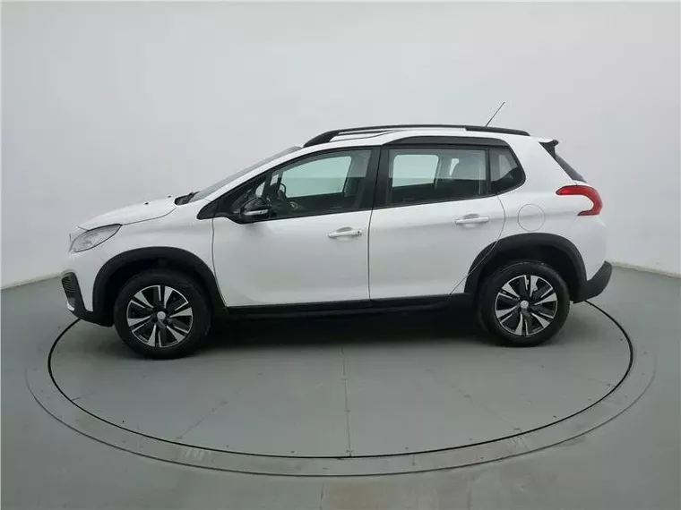 Peugeot 2008 Branco 14