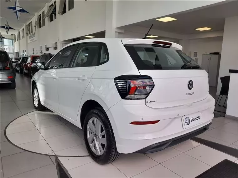 Volkswagen Polo Hatch Branco 12