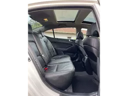 KIA Cadenza